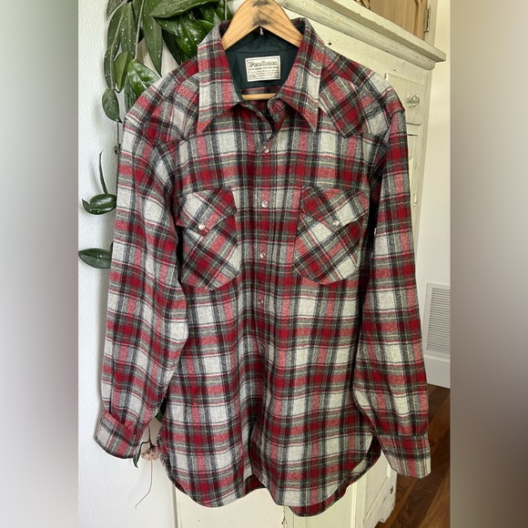 Pendleton | Men’s red/grey Canyon Plaid Western button down shirt, pockets, sz L - Picture 8 of 16